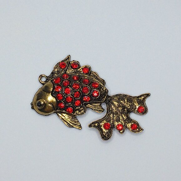 Red Golden Fish Pendant, gold color, red rhinestone, shiny crystals details - Picture 7 of 9